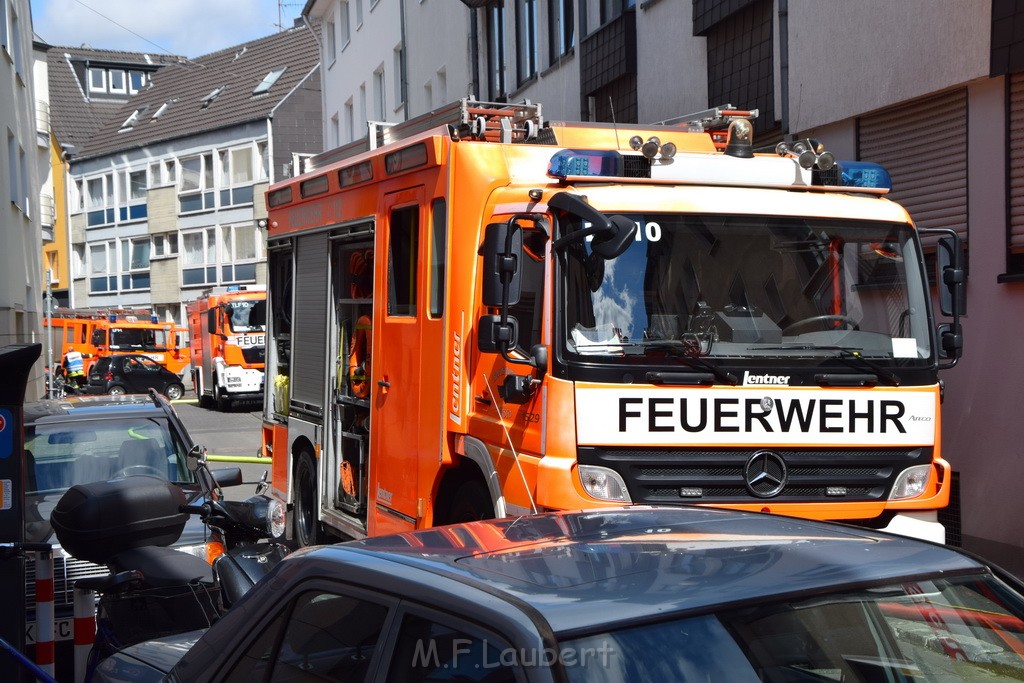 Feuer 1 Kellerbrand Koeln Deutz Grabengasse P062.JPG - Miklos Laubert